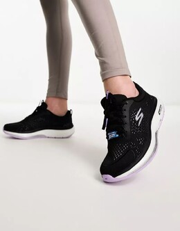 Черные кроссовки Skechers Go Walk Workout Walker Outpace 132827351 | black