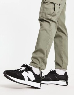 Черно-белые кроссовки New Balance 327 116525043 | schwarz/weiß