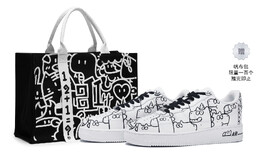 Кроссовки Nike Air Force 1 Skateboarding Shoes Women's Low-top Black, черный/белый dh2920-111(team80-女款独角马s-box) | black/white