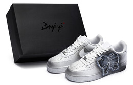Кроссовки Nike Air Force 1 Skateboarding Shoes Women's Low-top White/black, белый/черный dh2920-111(team80-女款少女结黑s-box) | white/black