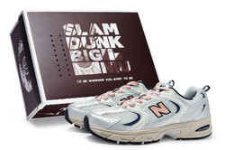 Кроссовки NB 530 унисекс с низким верхом розового цвета New Balance mr530ka(team80-男女同款极昼肉粉s-box) | gray silver meat powder