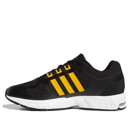 Кроссовки экипировка 10 теплые Adidas, черный ee9621 | black/yellow/white