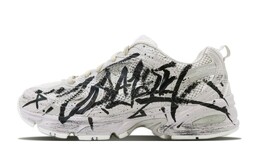 Кроссовки New Balance NB 530 Anti-Slip Wear-Resistant Breathable Lightweight, белый/черный mr530aa1(d)(team147-涂鸦) | off white