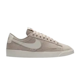 Кроссовки Nike Wmns Blazer Low SD 'Desert Sand', коричневый av9373 002 | desert sand/sail