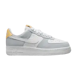 Кроссовки Nike Wmns Air Force 1 '07 'Pure Platinum Melon Tint', серый fq7779 001 | pure platinum/white/melon tint/black