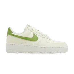 Кроссовки Nike Wmns Air Force 1 '07 SE Next Nature 'Coconut Milk Chlorophyll', кремовый dv3808 102 | coconut milk/chlorophyll/sail/volt/black