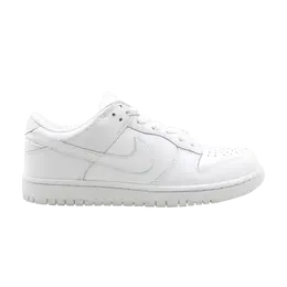 Кроссовки Nike Wmns Dunk Low 'Triple White', белый 317813 111 | white/white/white