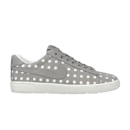 Кроссовки Nike Wmns Tennis Classic Ultra Premium 'Matte Silver', серебряный 749647 004 | matte silver/matte silver/summit white