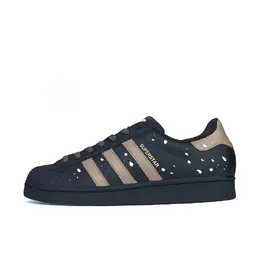 Adidas Низкие, износостойкие, противоскользящие кроссовки для скейтбординга SUPERSTAR, унисекс, черно-коричневые eg4959（team849-雪地迷棕） | black brown