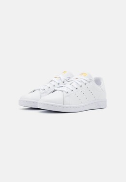 Кроссовки на шнуровке STAN SMITH SPORTS INSPIRED SHOES UNISEX Adidas, белый ad112o0cg-a11 | footwear white/gold metallic