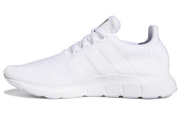 Кроссовки Adidas Swift Run, белый eg9492