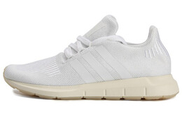 Adidas Swift run Кроссовки Женские d96647