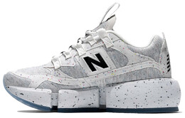 Массивные кроссовки унисекс New Balance NB Vision Racer msvrcrga