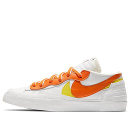 Кроссовки x sacai blazer low Nike, белый dd1877-100 | white/magma orange