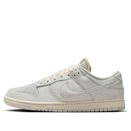 Кроссовки данк лоу Nike, бежевый hf4297-001 | beige/light bone/sail/coconut milk/saturn gold
