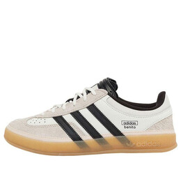 Кроссовки x плохой кролик газель в помещении Adidas, белый if9735 | core white/core black