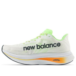 Кроссовки fuelcell supercomp trainer v2 New Balance, белый mrcxca3 | white lime hot mango