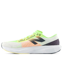 Кроссовки fuelcell pvlse v1 running New Balance, зеленый mfcnpbm | fluorescent green