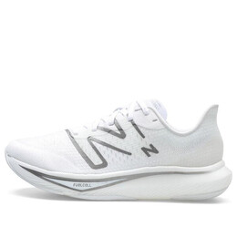 Кроссовки fuelcell rebel v3 New Balance, белый mfcxmw3 | white/grey