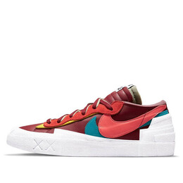 Кроссовки x sacai x kaws блейзер низкий Nike, красный dm7901-600 | wine red/pink/blue