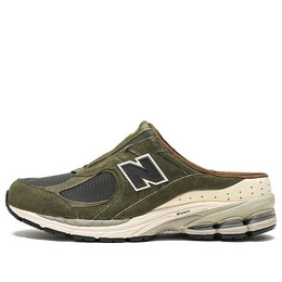 Кроссовки sneakersnstuff x 2002r mule New Balance, зеленый m2002rms | olive green/gray/white