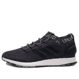 Кроссовки undefeated x pureboost rbl Adidas, черный bc0473 | black/white