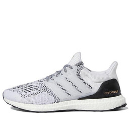 Кроссовки ultraboost 1.0 днк Adidas, белый gz0449 | white/black