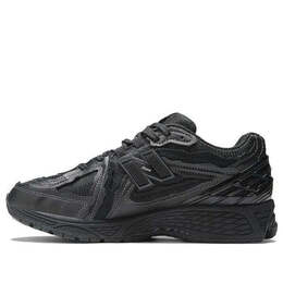 Кроссовки New Balance 1906R 'Protection Pack Black Leather', черный m1906df | black/silver metallic/crimson