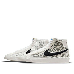 Кроссовки blazer mid '77 vintage 'alter & reveal' Nike, белый do6402-100 | white/black
