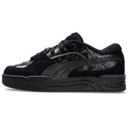 Кроссовки 180 luxe sport low 'black' Puma, черный 393218-01 | black/black