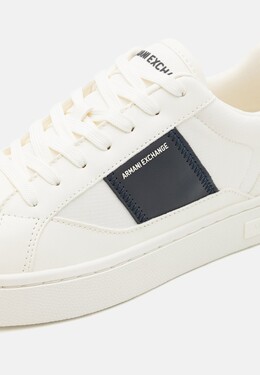 Кроссовки LACE UP Armani Exchange, белый arc12o069-a11 | off white/deep navy