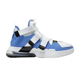 Nike Кроссовки Air Edge 270 'University Blue Black', синий aq8764 400 | university blue black