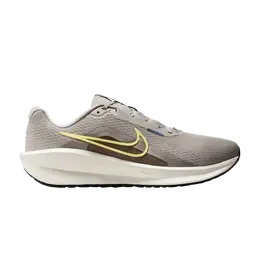 Кроссовки Nike Downshifter 13 'College Grey Soft Yellow', серый fd6454 011 | college grey/cave stone/diffused blue/soft yellow
