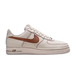 Кроссовки Nike Air Force 1 '07 LV8 'Ivory Saddle Brown', кремовый hq2037 101 | ivory/saddle brown