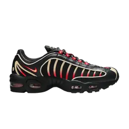 Кроссовки Nike Air Max Tailwind 4 'Black Team Gold Red', черный ct1267 001 | black/team gold/university red
