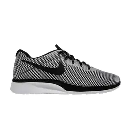 Кроссовки Nike Tanjun Racer 'Black', черный 921669 004 | black/black/white