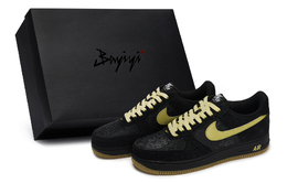 Nike Кроссовки для скейтбординга Air Force 1 мужские, низкие, черно-желтые ib6388-001(team80-男款昔时今游黄sbox) | black yellow
