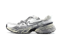 Кроссовки Nike V2K Run для женщин, Silver Gray fd0736-100(team140-废墟解构) | silver gray