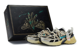 Nike V2K Run Амортизирующие противоскользящие кроссовки унисекс черный серебристый синий желтый, цвет Black Silver Blue Yellow fd0736-100(team80-男女银河纪元s-box) | black silver blue yellow