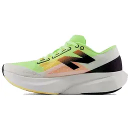 Кеды New Balance FuelCell Rebel V4, размер EU 41.5 стопа (26CM), white 103538429977