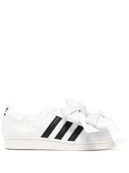 Кроссовки Superstar из коллаборации с CAROLINE HU Adidas, белый 27161686 | белый