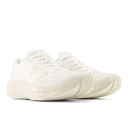Кроссовки New Balance Fuelcell Rebel V4, White/Linen 9917399 | white/linen
