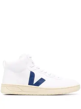 Veja logo-patch lace-up sneakers 17226470