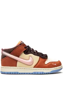 Nike x Social Status Dunk Mid "Chocolate Milk" sneakers 17305031