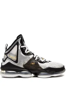 Nike LeBron 19 "Royalty" sneakers 18187896