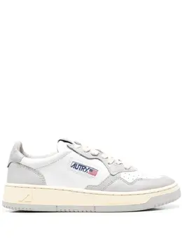 Autry low-top lace-up sneakers 18243917