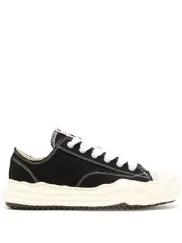 Maison Mihara Yasuhiro lace-up low-top sneakers 18911736