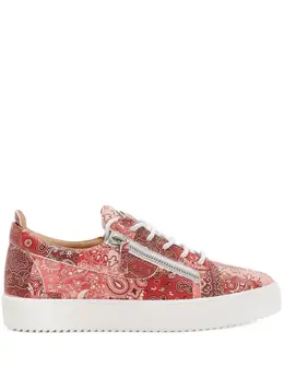 Giuseppe Zanotti bandana-print sneakers 19207081