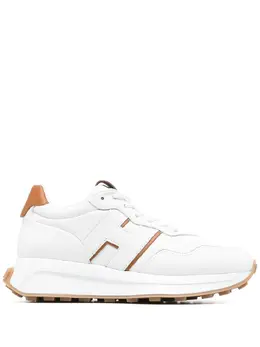 Hogan logo-patch low-top sneakers 19431578