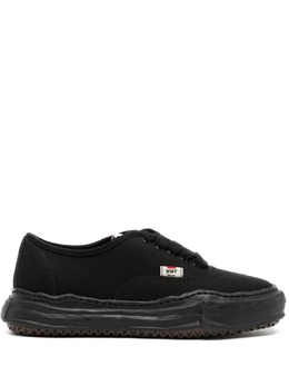 Maison Mihara Yasuhiro low-top canvas sneakers 19635850